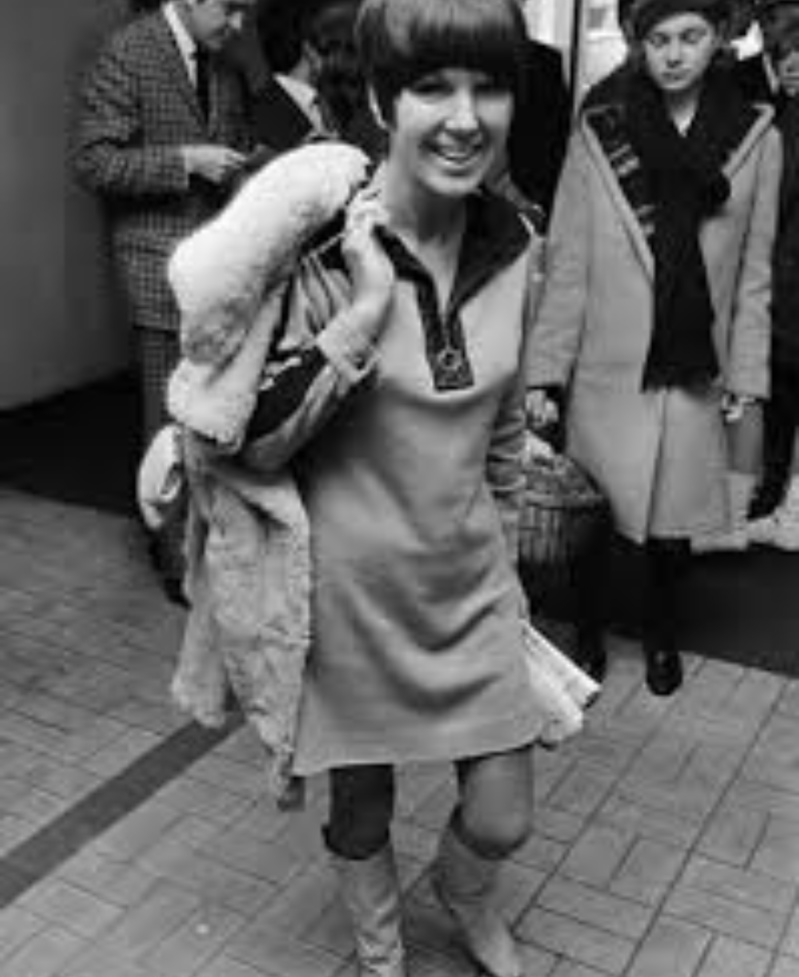 Mary Quant , de Laurent Voulzy: quand l'Histoire se raconte en chansons Mary Quant , de Laurent Voulzy: quand l'Histoire se raconte en chansons