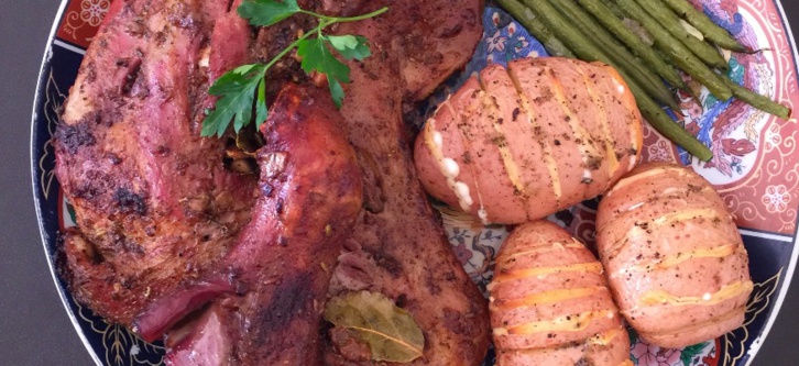 Méchoui d'épaule d'agneau Méchoui d'épaule d'agneau