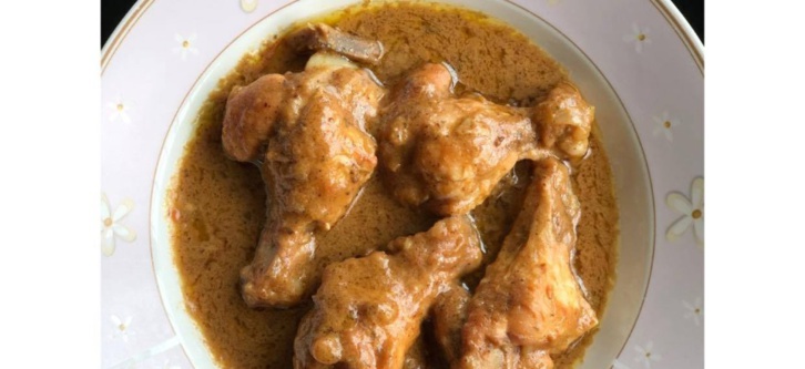 Mini pilon de poulet à la pate d'arachide