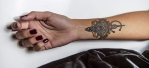 L'écriture pour quoi faire : entre mémoires tatouées et identités réinventées