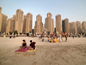 Dubaï charme les touristes fuyant le confinement