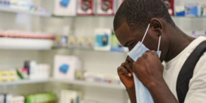 Le Rwanda, premier en Afrique à recevoir les vaccins Pfizer Le Rwanda, premier en Afrique à recevoir les vaccins Pfizer