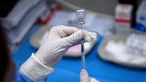 Le Chili réserve le vaccin AstraZeneca aux hommes