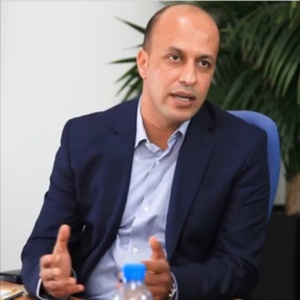 «Georges Balandier» un anthropologue spécialisé dans les études africaines «Georges Balandier» un anthropologue spécialisé dans les études africaines