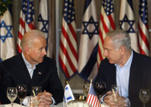 Joe Biden à Bibi Netanyahou : 'Prends l'argent et arrêtes de m'enquiquiner l'existence' Joe Biden à Bibi Netanyahou : 'Prends l'argent et arrêtes de m'enquiquiner l'existence'