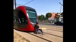 Arrestation du jeune qui a perturbé le trafic du tramway à Casablanca 