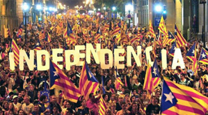 Le peuple Catalan manifeste pour son indépendance Le peuple Catalan manifeste pour son indépendance