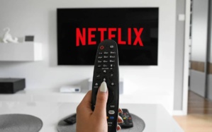 Netflix exige le pass sanitaire à ses équipes de tournage Netflix exige le pass sanitaire à ses équipes de tournage