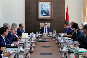 Le gouvernement travaille encore Le gouvernement travaille encore