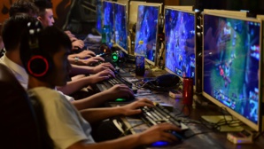 Chine : les jeux en ligne limités à 3h par semaine pour les mineurs Chine : les jeux en ligne limités à 3h par semaine pour les mineurs