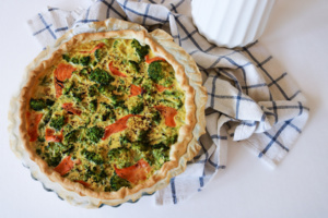 Quiche au saumon fumé et brocolis