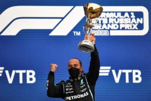 Formule 1 : Hamilton est le premier pilote à décrocher 100 victoires