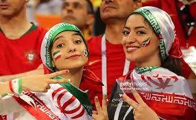 Les femmes de nouveau autorisées dans les stades en Iran