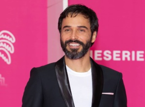 L'acteur Marocain Assaad Bouab brise le tapis rose de Canneséries L'acteur Marocain Assaad Bouab brise le tapis rose de Canneséries