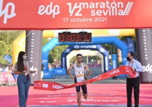 Semi-marathon de Séville : Mohamed El Talhaoui remporte l’édition 2021 