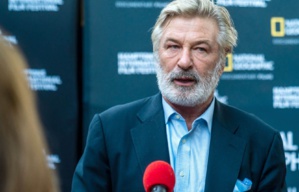 L'acteur Alec Baldwin tue une femme par balle sur un tournage L'acteur Alec Baldwin tue une femme par balle sur un tournage