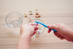 Comment nettoyer ses bijoux ? Comment nettoyer ses bijoux ?