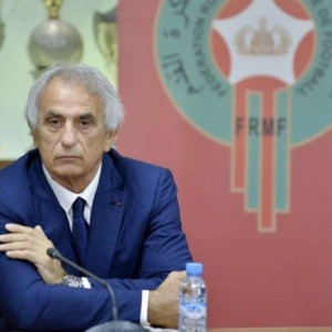 Vahid Halilhodzic, le sélectionneur national. Vahid Halilhodzic, le sélectionneur national.
