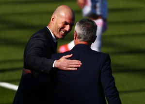 Zidane à Manchester United, les discussions sont en cours Zidane à Manchester United, les discussions sont en cours