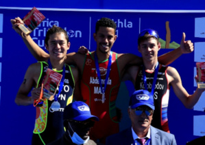 Les vainqueurs de la 5è édition de la Coupe d’Afrique de triathlon de Dakhla. Les vainqueurs de la 5è édition de la Coupe d’Afrique de triathlon de Dakhla.