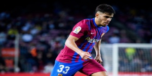 La Liga célèbre le joueur marocain du Barça, en darija