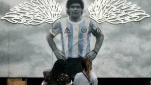 Maradona : Un an après, l'Argentine et la planète foot se souvient du génie Maradona : Un an après, l'Argentine et la planète foot se souvient du génie
