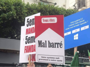 L'Algérie et les défis du lendemain incertain L'Algérie et les défis du lendemain incertain