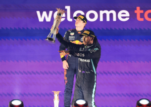 F1 : Verstappen et Hamilton vainqueur en Arabie Saoudite, à égalité avant la finale F1 : Verstappen et Hamilton vainqueur en Arabie Saoudite, à égalité avant la finale