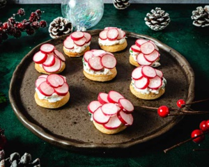 Sablés au parmesan et sa rosace de radis Sablés au parmesan et sa rosace de radis