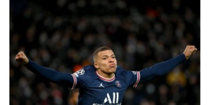 Mbappé, Pogba, Kessié... Ils seront libres cet été Mbappé, Pogba, Kessié... Ils seront libres cet été