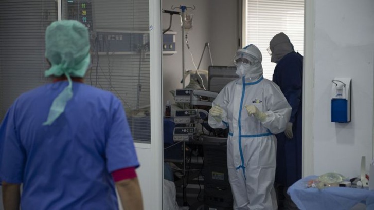 Omicron cause un premier décès au Maroc et envoie 7 cas en réanimation