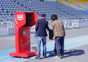 CAN 2021: Deux arbitres marocains à la VAR pour le match d’ouverture CAN 2021: Deux arbitres marocains à la VAR pour le match d’ouverture