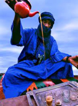 Un thé au Sahara Un thé au Sahara