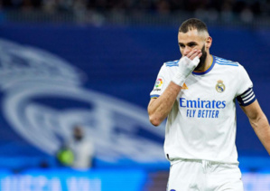Karim Benzema cambriolé pendant le match du Real contre Elche Karim Benzema cambriolé pendant le match du Real contre Elche