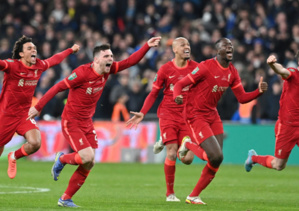 Liverpool remporte la Coupe de la Ligue en battant Chelsea en finale Liverpool remporte la Coupe de la Ligue en battant Chelsea en finale