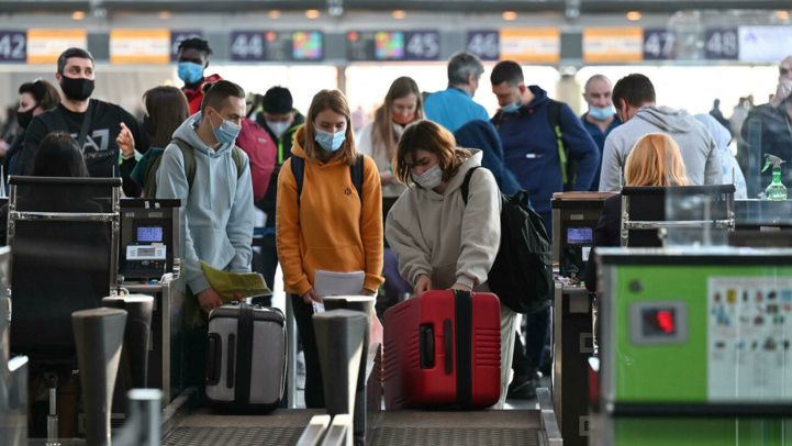 RAM lance des vols spéciaux en faveur des Marocains établis en Ukraine RAM lance des vols spéciaux en faveur des Marocains établis en Ukraine