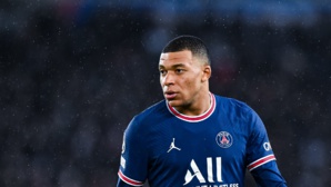 "Dix Pour Cent" : Kylian Mbappé a refusé de jouer dans la série "Dix Pour Cent" : Kylian Mbappé a refusé de jouer dans la série