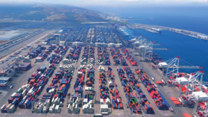 Le complexe portuaire Tanger Med s'impose en tant que hub majeur pour le trafic maritime mondial Le complexe portuaire Tanger Med s'impose en tant que hub majeur pour le trafic maritime mondial