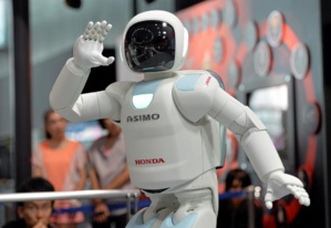 Le robot Asimo de Honda prend sa retraite Le robot Asimo de Honda prend sa retraite