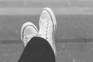 Comment se débarrasser de la mauvaise odeur des chaussures ? Comment se débarrasser de la mauvaise odeur des chaussures ?