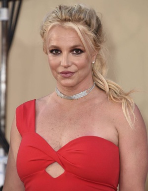 Britney spears est en train d'écrire ses mémoires Britney spears est en train d'écrire ses mémoires