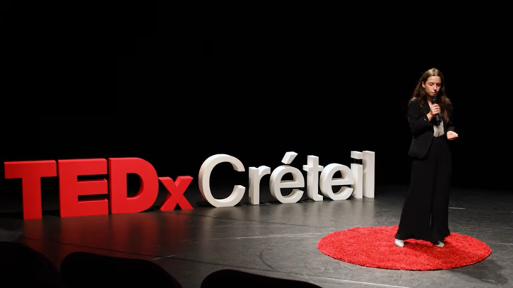 Emma Pitzalis | TEDx creteil : Corps déplacés, travail disloqué ?