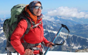 SM Le Roi Mohammed VI félicite l'alpiniste Bouchra Baibanou 