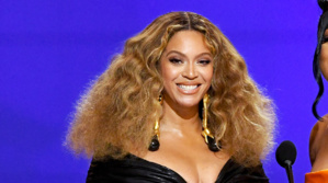 Beyoncé dévoile son nouveau morceau "Break My Soul" Beyoncé dévoile son nouveau morceau "Break My Soul"