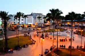 Tanger : Départ de la course au large "Globe 40"