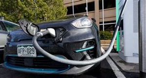 100.000 véhicules électriques par an, d’ici deux à trois années 100.000 véhicules électriques par an, d’ici deux à trois années