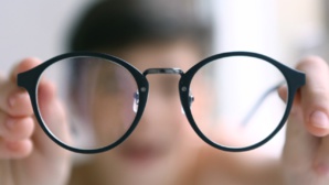 Il oublie ses lunettes et gagne 200.000 euros à l'EuroMillions Il oublie ses lunettes et gagne 200.000 euros à l'EuroMillions