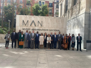 Madrid :Des ambassadeurs africains et arabes visitent l'exposition "Autour des colonnes d'Hercule" Madrid :Des ambassadeurs africains et arabes visitent l'exposition "Autour des colonnes d'Hercule"