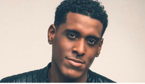 Le chanteur Mikaben meurt en plein concert à Bercy Le chanteur Mikaben meurt en plein concert à Bercy