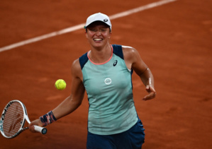 Classement WTA : Swiatek solide première, Badosa sort du top 5 Classement WTA : Swiatek solide première, Badosa sort du top 5